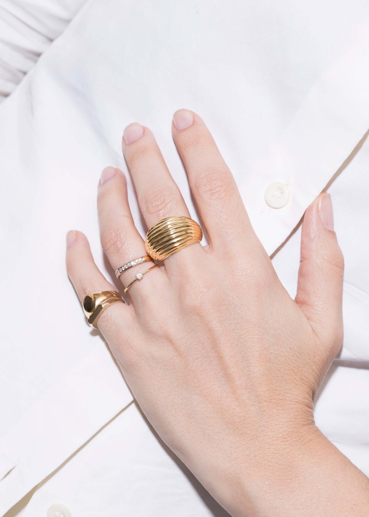 anillo ancho 18k Anillos