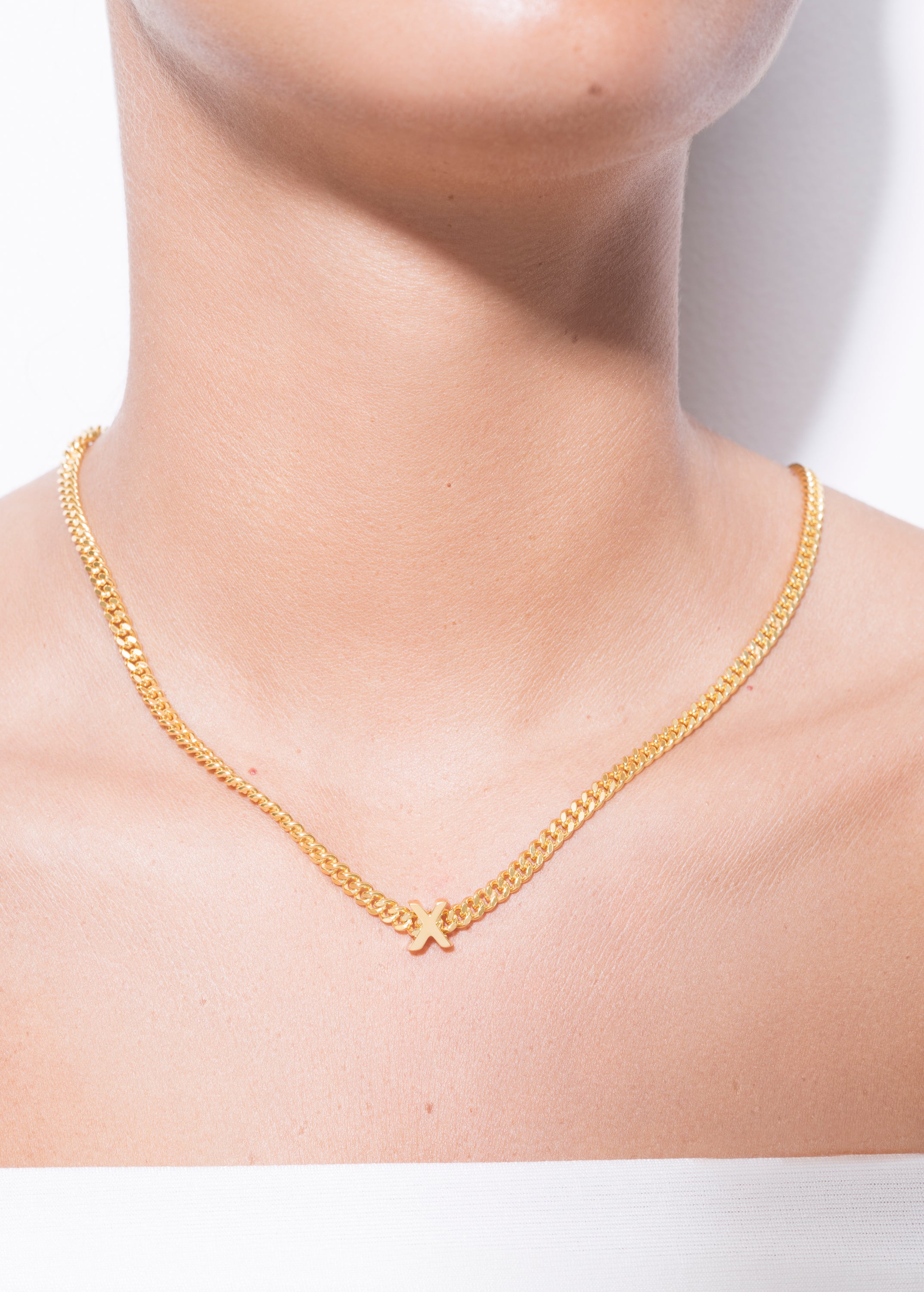 alphabet collar con colgante X