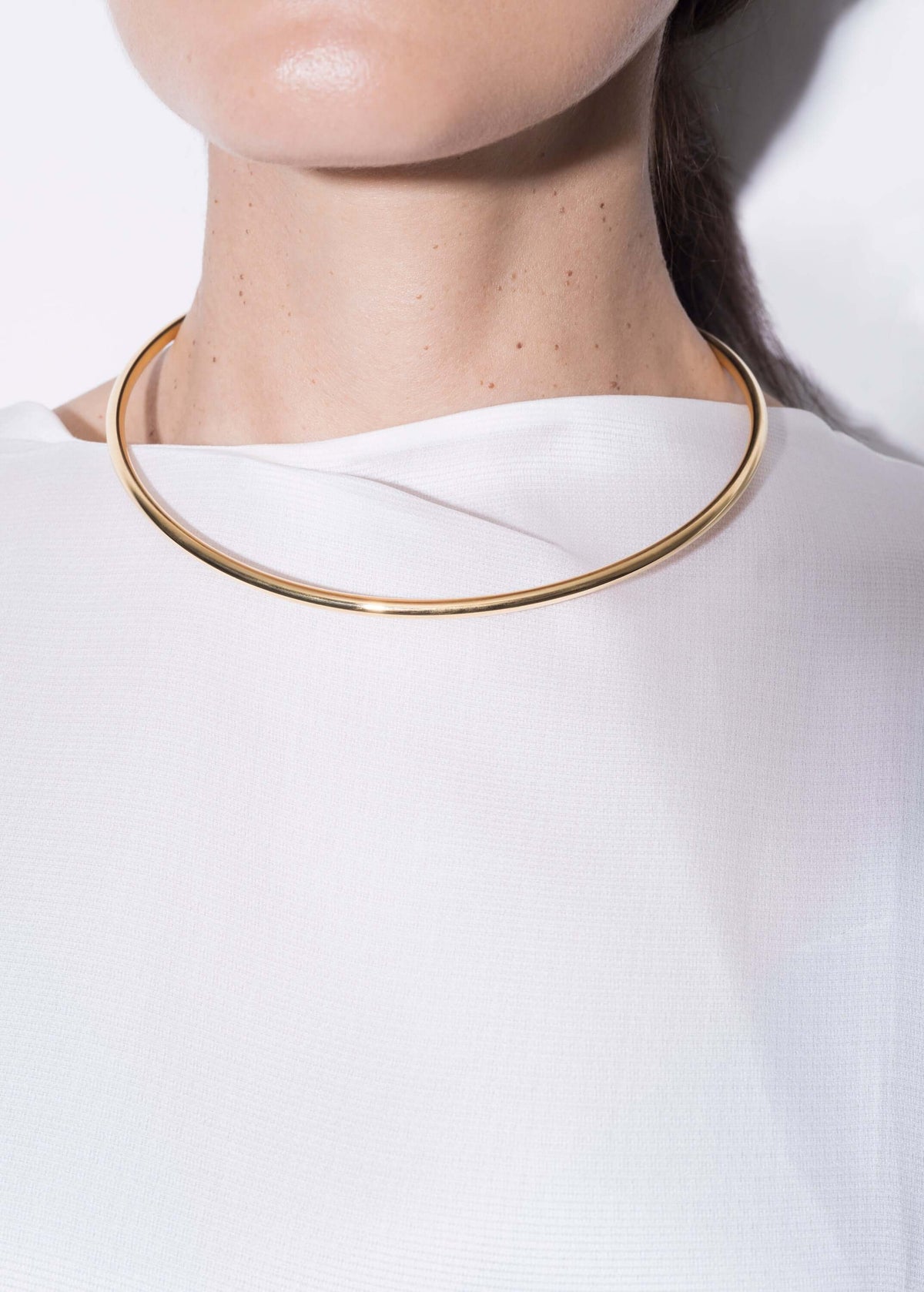 Arlo little choker choker