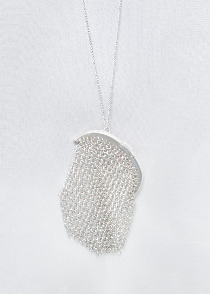 collar mesh wallet