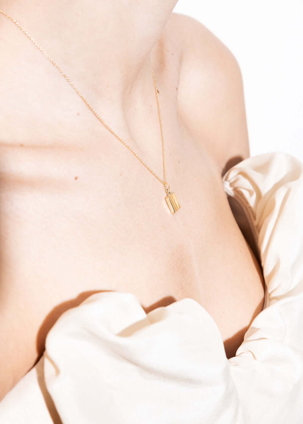 collar miles 18k Collares