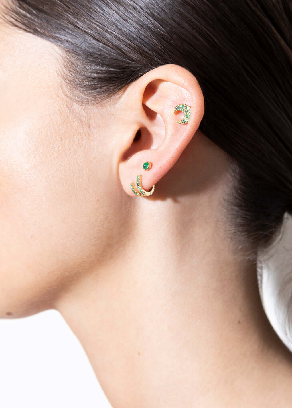 Pendientes balalai de esmeralda en 18k