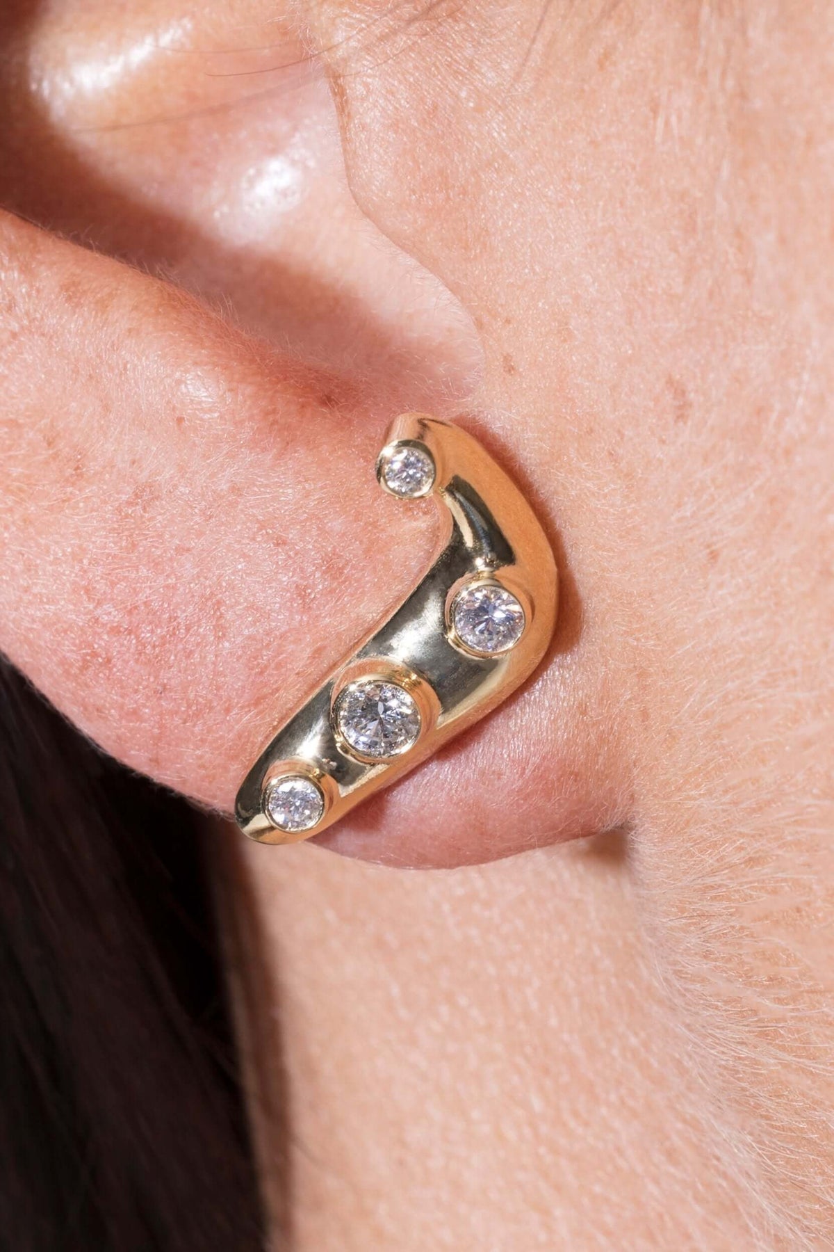 pendientes infinitos de diamantes de 18k Pendientes