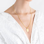 elodie_necklace_model