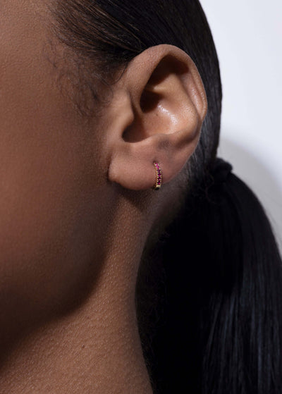aros de lima de 7 mm con rubí de 18k